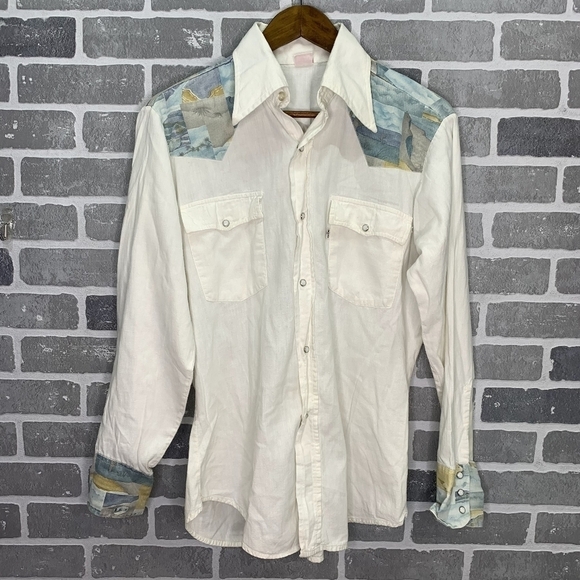 Levi's Other - Levi's White Western Dessert Cactus Vintage Button Long Sleeve Shirt Size Medium